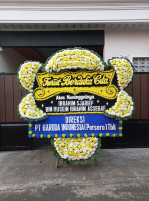 Papan Bunga Duka di Bukit Kecil